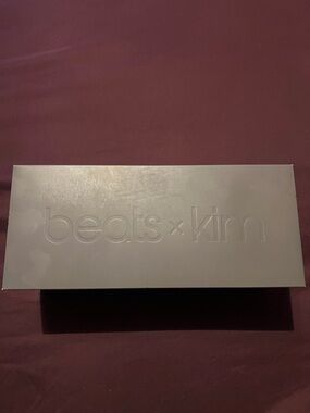 Beats x Kim Pill - Black